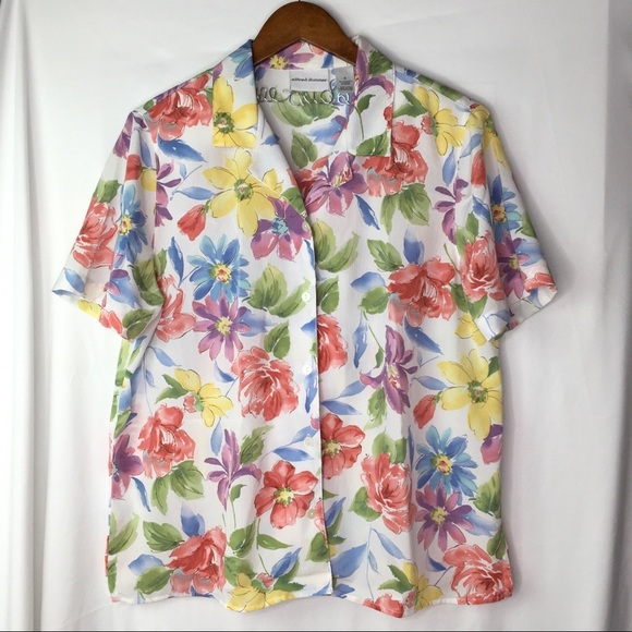 vintage floral short sleeve button up blouse [0326] - Picture 1 of 8